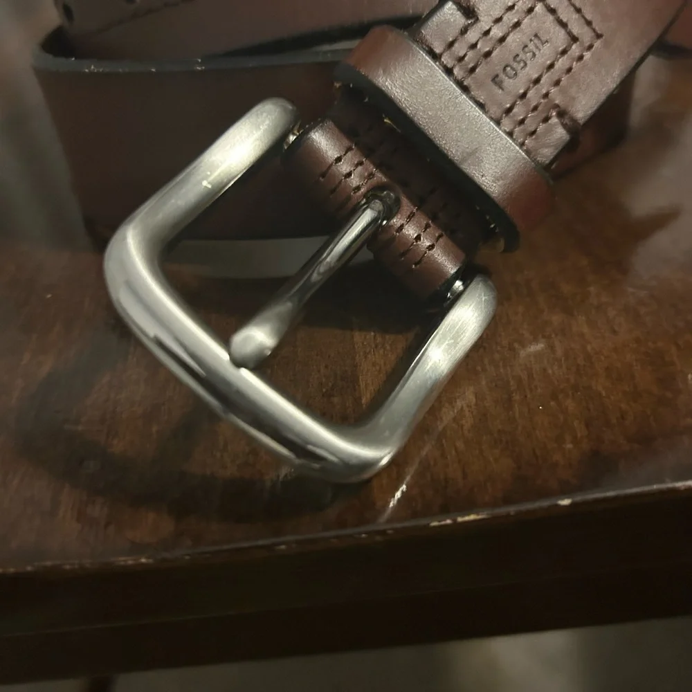Fossil Brown Genuine Stitched Leather Belt Sz‎ 40